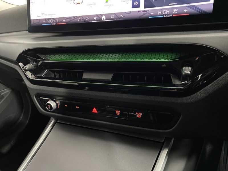 2025 (74) BMW 3 SERIES 330e 22.3 kWh Sport 5dr Step Auto 4876906