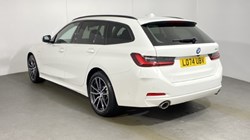 2025 (74) BMW 3 SERIES 330e 22.3 kWh Sport 5dr Step Auto 1
