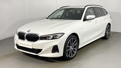 2025 (74) BMW 3 SERIES 330e 22.3 kWh Sport 5dr Step Auto 4876942