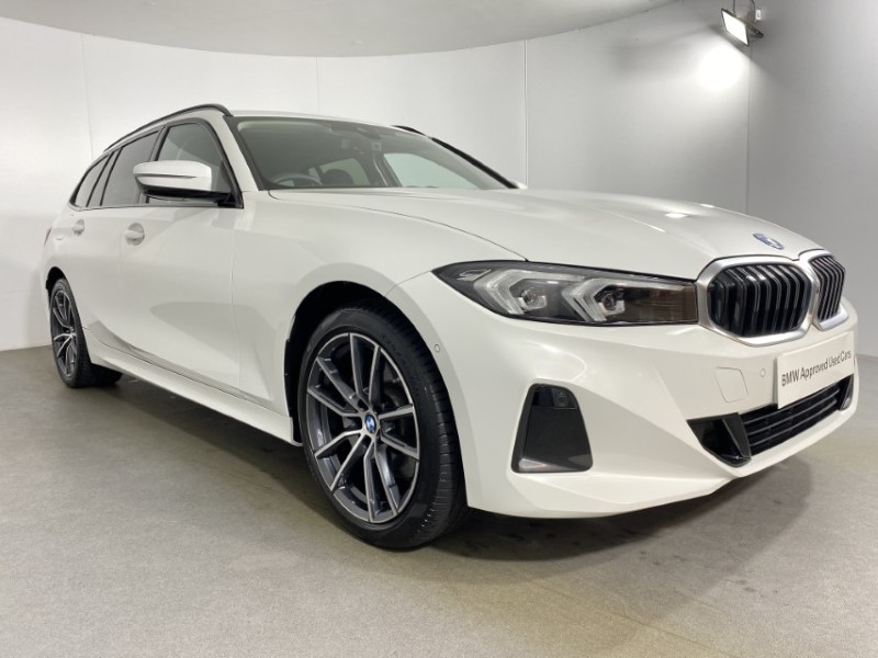 2025 (74) BMW 3 SERIES 330e 22.3 kWh Sport 5dr Step Auto 4876957