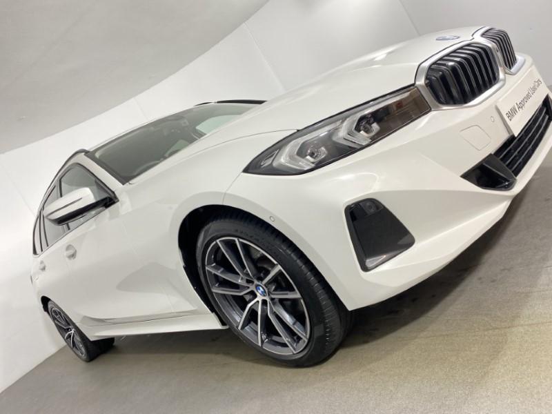 2025 (74) BMW 3 SERIES 330e 22.3 kWh Sport 5dr Step Auto 4876958