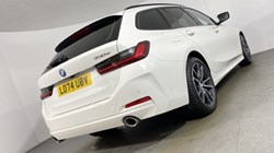 2025 (74) BMW 3 SERIES 330e 22.3 kWh Sport 5dr Step Auto 4876932