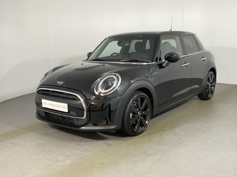 2023 (73) MINI HATCHBACK 1.5 Cooper Exclusive Premium 5dr 4835667