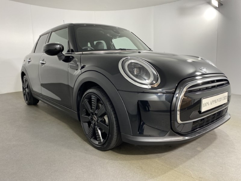 2023 (73) MINI HATCHBACK 1.5 Cooper Exclusive Premium 5dr 4835680