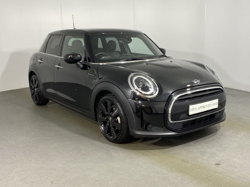 2023 (73) MINI HATCHBACK 1.5 Cooper Exclusive Premium 5dr