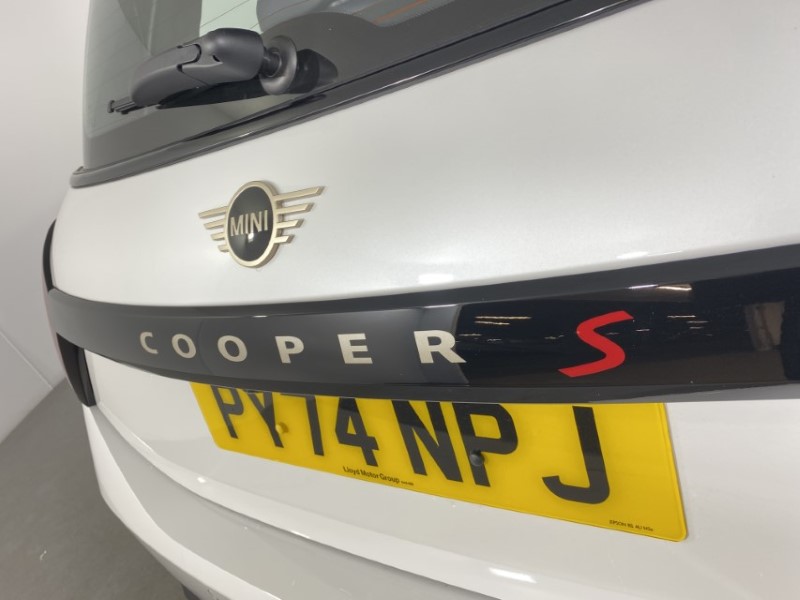 2025 (74) MINI COOPER 2.0 S Exclusive 3dr Auto 4782801