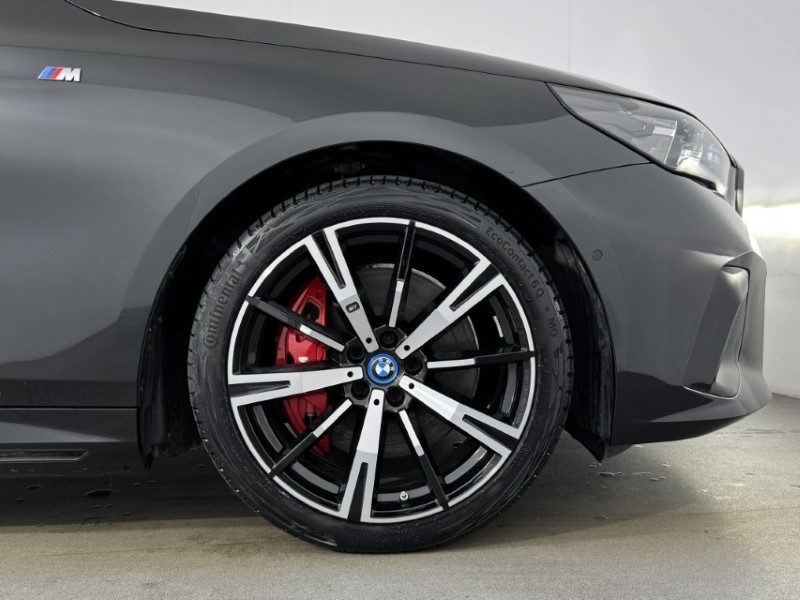 2023 (73) BMW I5 250kW eDrive40 M Sport Pro 84kWh 4dr Auto 4891305