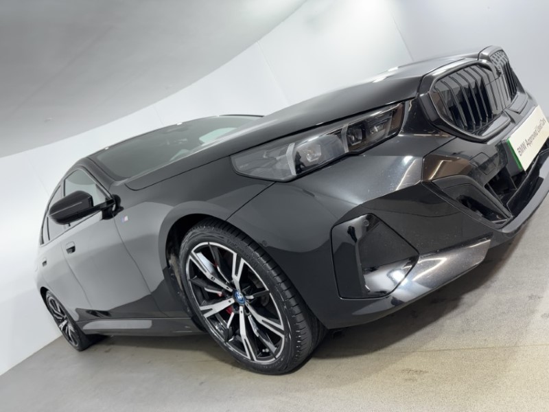 2023 (73) BMW I5 250kW eDrive40 M Sport Pro 84kWh 4dr Auto 4891332