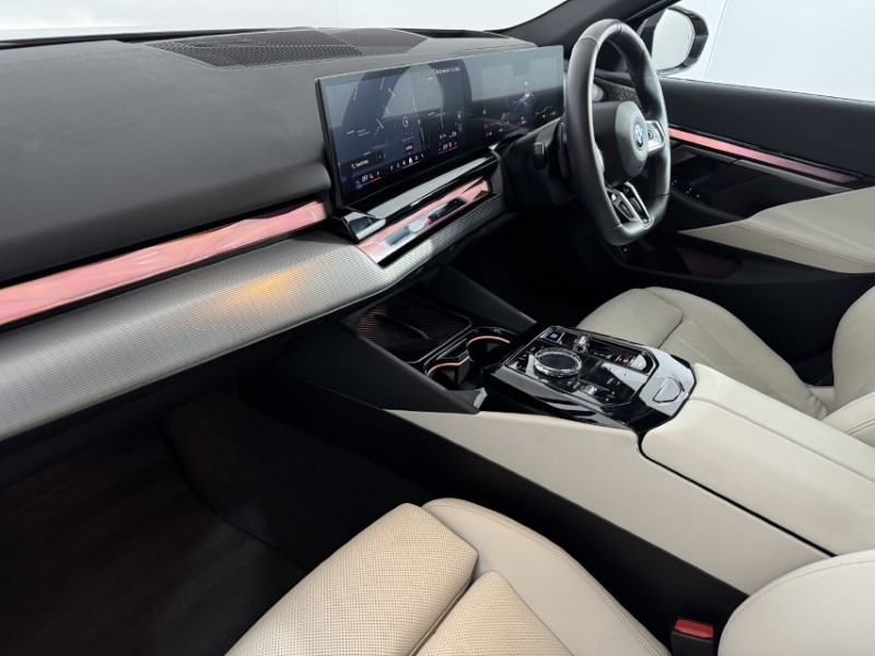 2023 (73) BMW I5 250kW eDrive40 M Sport Pro 84kWh 4dr Auto 4891293