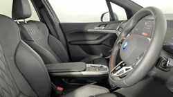 2025 (25) BMW 2 SERIES 225e xDrive M Sport 5dr DCT 4837332