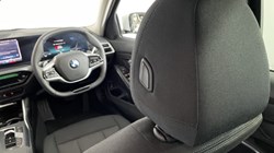 2025 (25) BMW 3 SERIES 320i Sport 5dr Step Auto 4836563