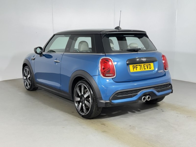 2022 (71) MINI HATCHBACK 2.0 Cooper S Exclusive 3dr 4903720