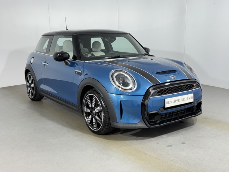 2022 (71) MINI HATCHBACK 2.0 Cooper S Exclusive 3dr 1