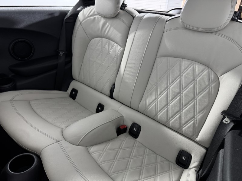 2022 (71) MINI HATCHBACK 2.0 Cooper S Exclusive 3dr 4903690