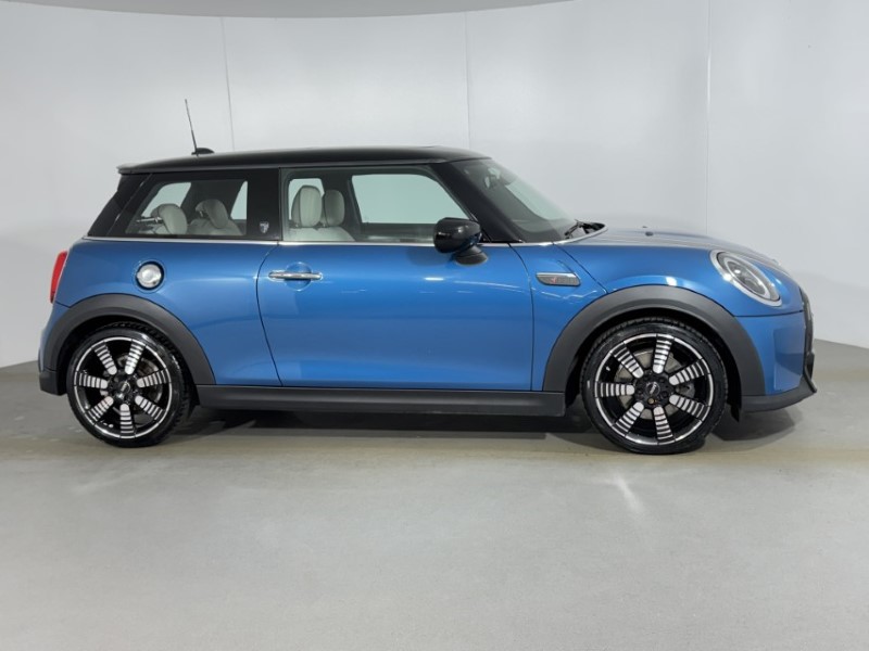2022 (71) MINI HATCHBACK 2.0 Cooper S Exclusive 3dr 4903726