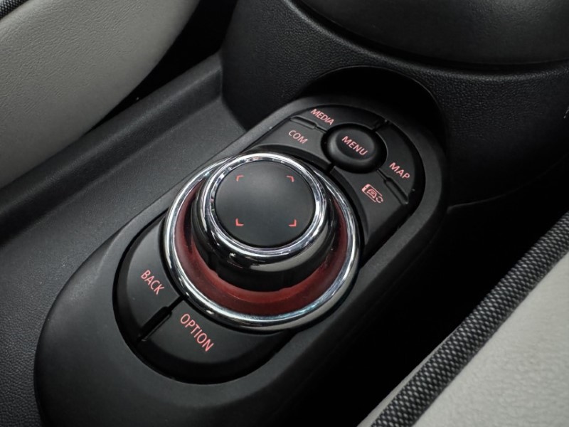 2022 (71) MINI HATCHBACK 2.0 Cooper S Exclusive 3dr 4903683