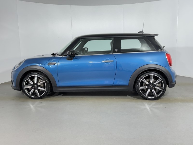 2022 (71) MINI HATCHBACK 2.0 Cooper S Exclusive 3dr 4903717
