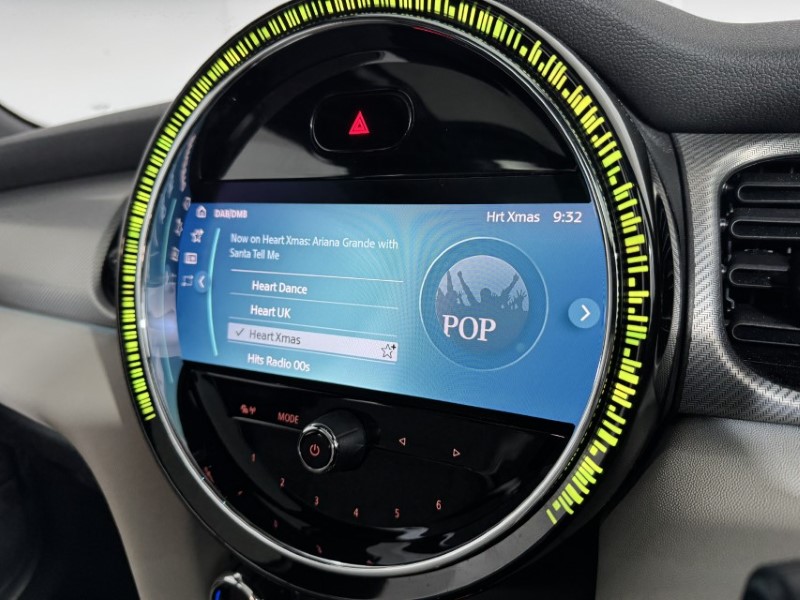 2022 (71) MINI HATCHBACK 2.0 Cooper S Exclusive 3dr 4903666