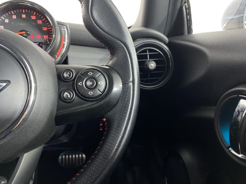 2018 (68) MINI HATCHBACK 1.5 Cooper II 3dr Auto 4858802