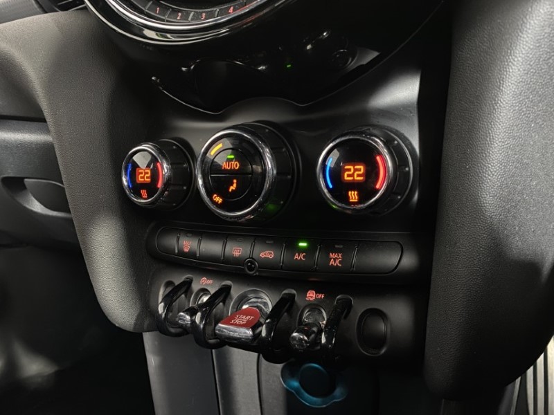 2018 (68) MINI HATCHBACK 1.5 Cooper II 3dr Auto 4858805