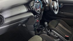 2018 (68) MINI HATCHBACK 1.5 Cooper II 3dr Auto 4858821