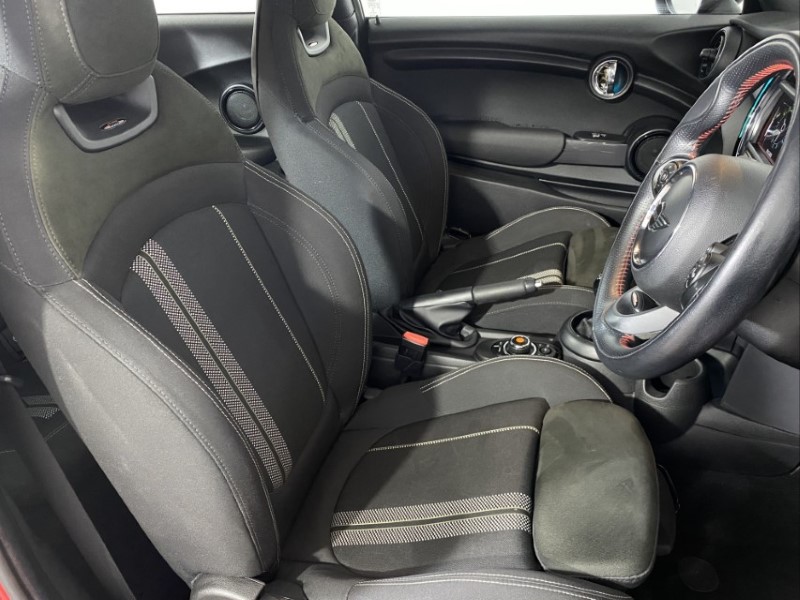 2018 (68) MINI HATCHBACK 1.5 Cooper II 3dr Auto 4858813