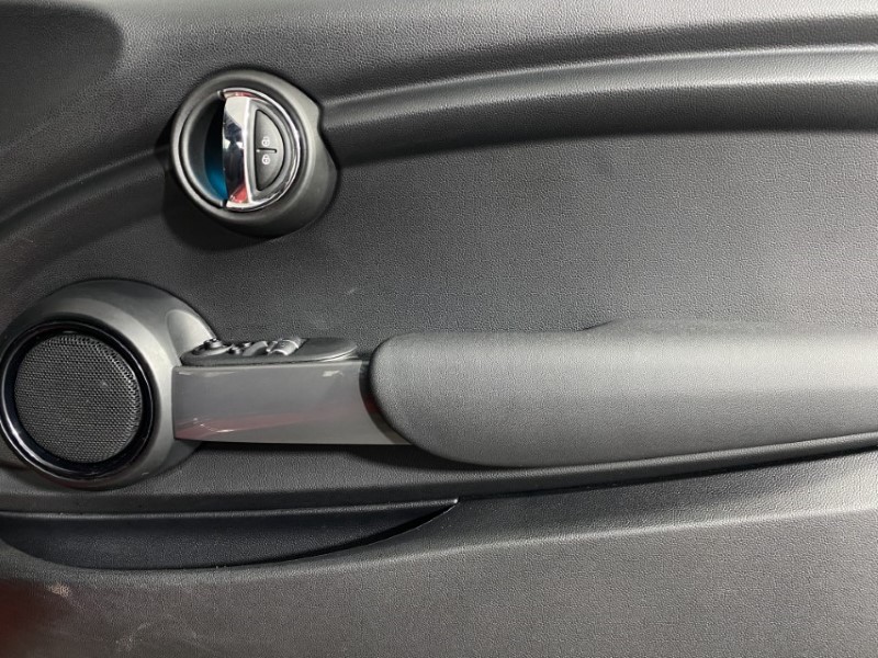 2018 (68) MINI HATCHBACK 1.5 Cooper II 3dr Auto 4858814