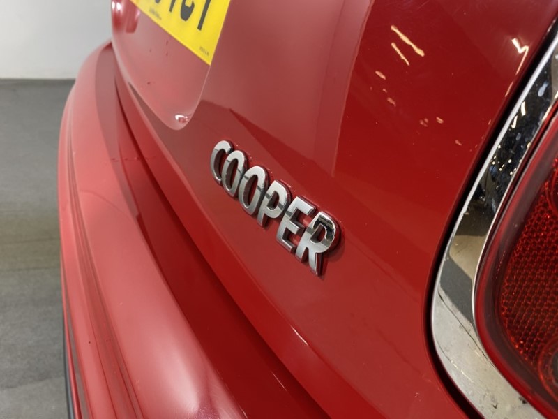 2018 (68) MINI HATCHBACK 1.5 Cooper II 3dr Auto 4858824