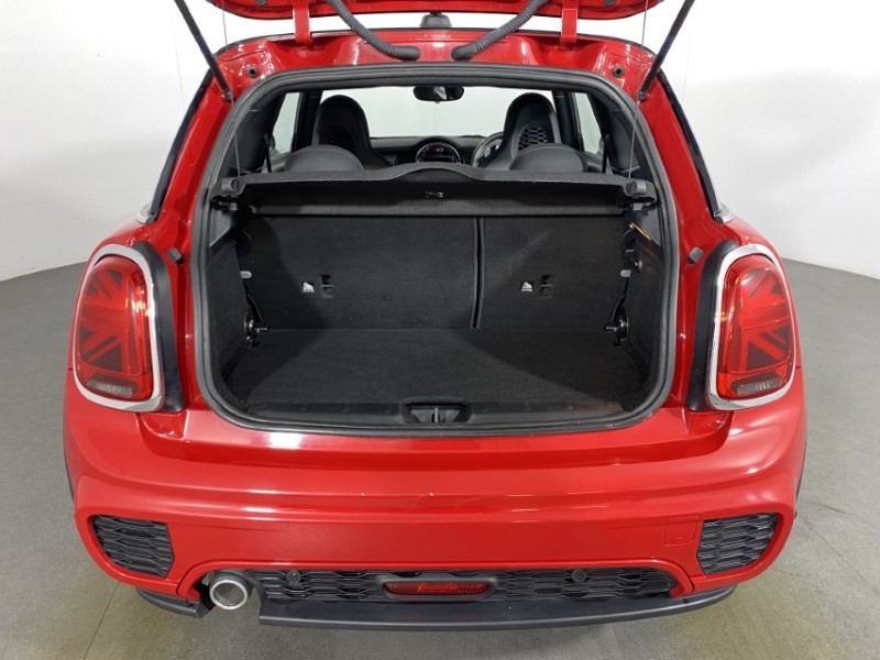 2018 (68) MINI HATCHBACK 1.5 Cooper II 3dr Auto 4858817