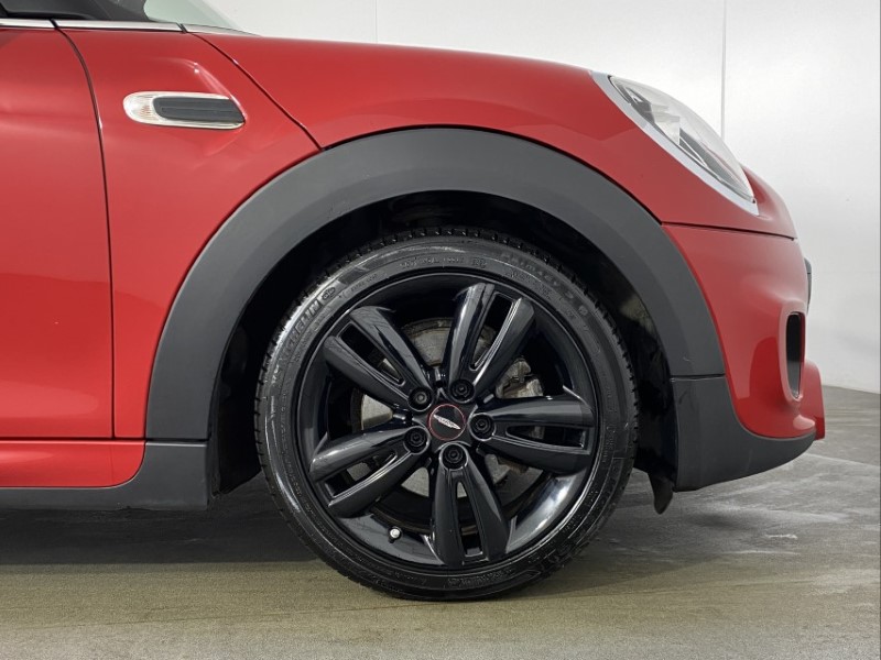 2018 (68) MINI HATCHBACK 1.5 Cooper II 3dr Auto 4858830