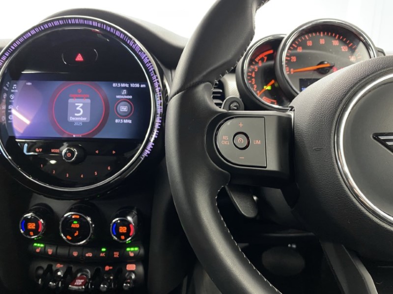 2022 (72) MINI HATCHBACK 2.0 Cooper S Exclusive 3dr Auto 4835910