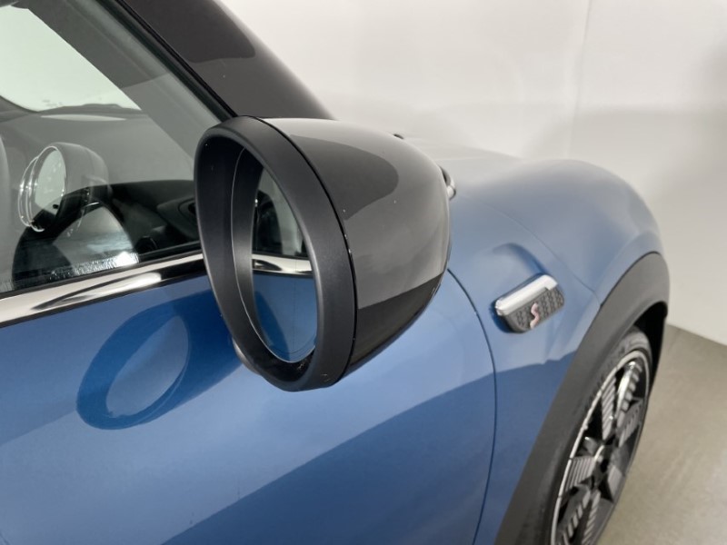 2022 (72) MINI HATCHBACK 2.0 Cooper S Exclusive 3dr Auto 4835767