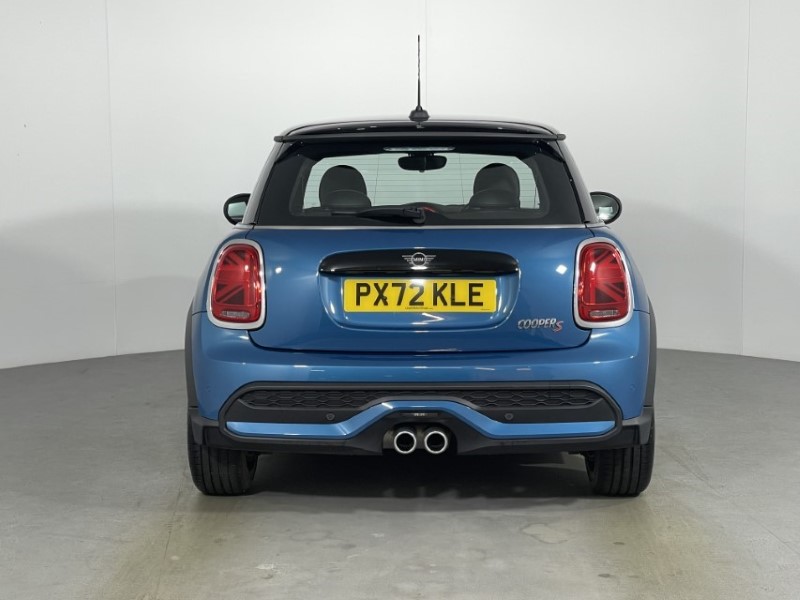 2022 (72) MINI HATCHBACK 2.0 Cooper S Exclusive 3dr Auto 4835783