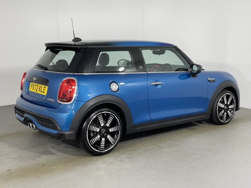 2022 (72) MINI HATCHBACK 2.0 Cooper S Exclusive 3dr Auto 4835809