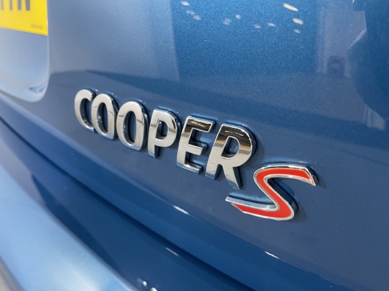 2024 (24) MINI HATCHBACK 2.0 Cooper S Exclusive Premium 3dr Auto 4864189
