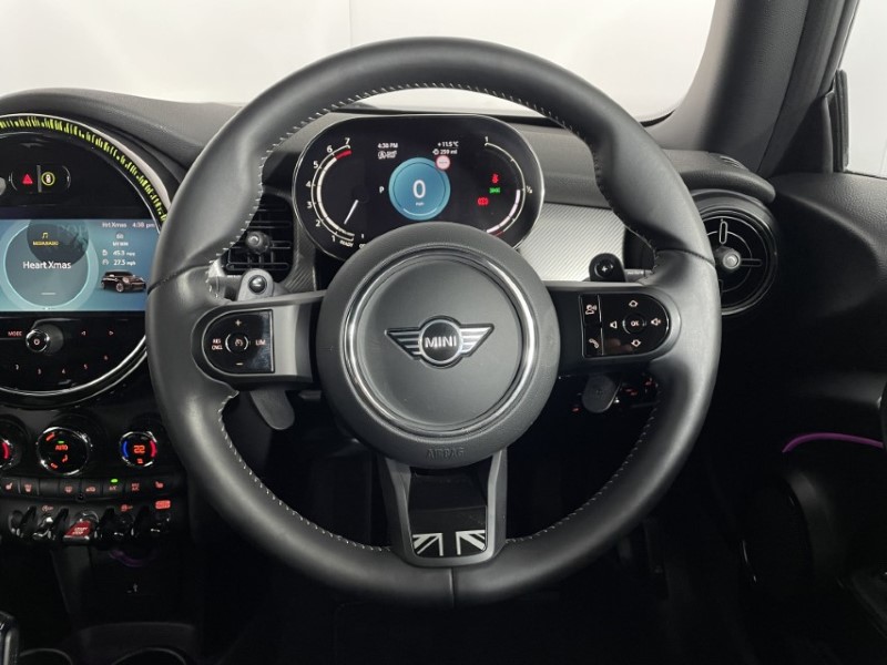 2024 (24) MINI HATCHBACK 2.0 Cooper S Exclusive Premium 3dr Auto 4864159