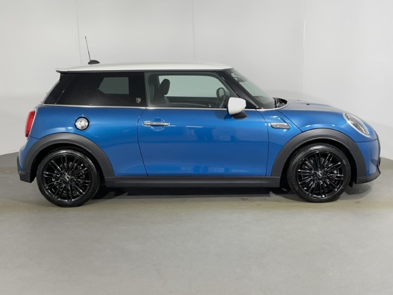 2024 (24) MINI HATCHBACK 2.0 Cooper S Exclusive Premium 3dr Auto 4864269