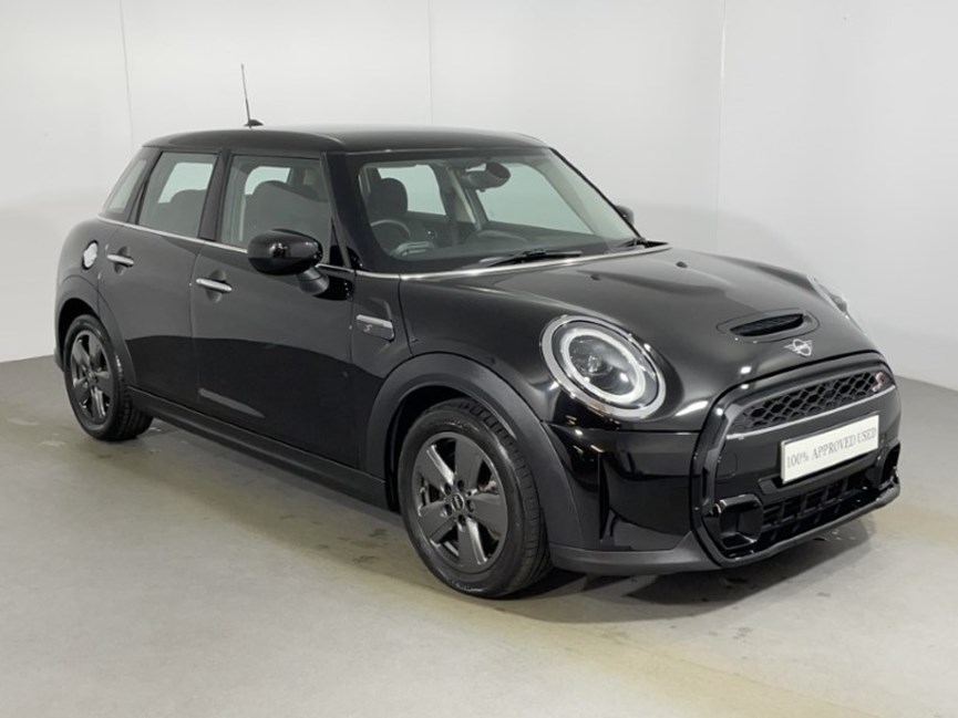 2021 (21) MINI HATCHBACK 2.0 Cooper S Classic 5dr Auto