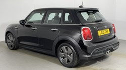 2021 (21) MINI HATCHBACK 2.0 Cooper S Classic 5dr Auto 1
