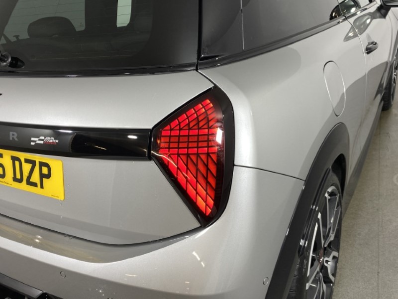 2025 (75) MINI COOPER 2.0 John Cooper Works [Level 3] 3dr Auto 4834348