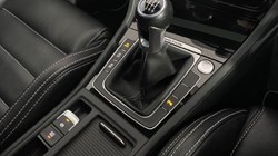 2018 (68) VOLKSWAGEN GOLF 2.0 TSI 310 R 5dr 4MOTION 4825913