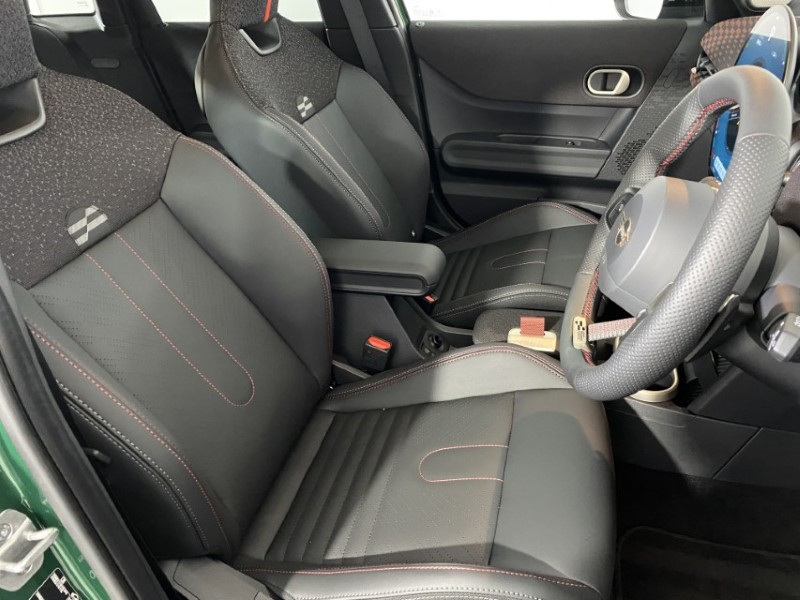 2025 (75) MINI COOPER 2.0 S Classic [Level 2] 5dr Auto 4821909