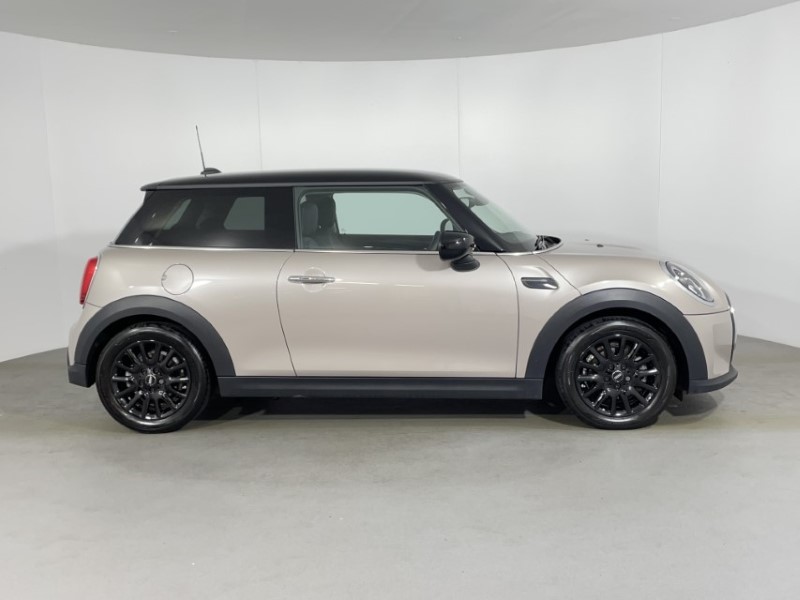 2023 (23) MINI HATCHBACK 1.5 Cooper Classic 3dr Auto 4844026