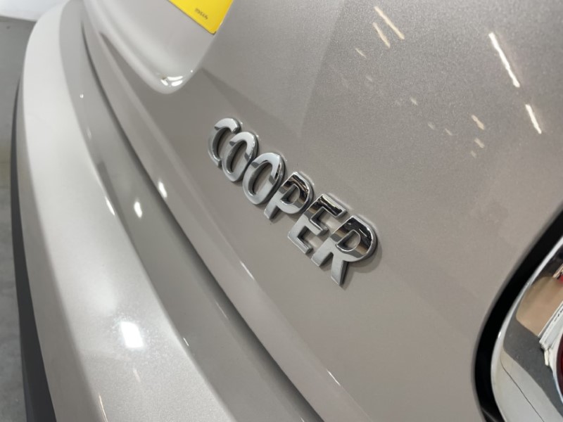 2023 (23) MINI HATCHBACK 1.5 Cooper Classic 3dr Auto 4844013