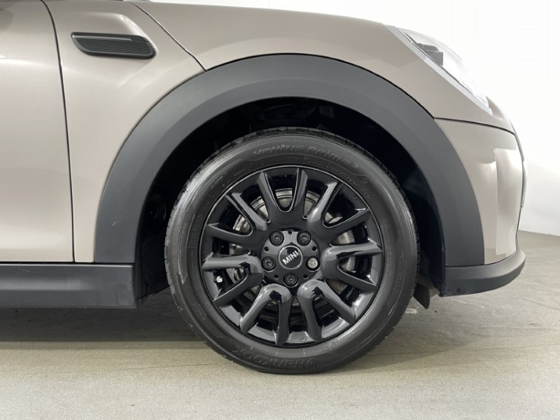 2023 (23) MINI HATCHBACK 1.5 Cooper Classic 3dr Auto 4844016