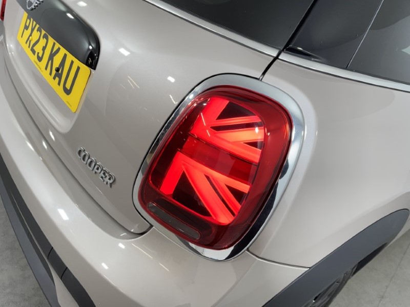 2023 (23) MINI HATCHBACK 1.5 Cooper Classic 3dr Auto 4844014