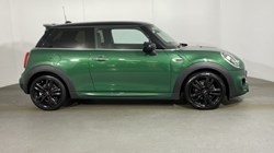 2020 (70) MINI HATCHBACK 1.5 Cooper Sport II 3dr 4839914