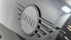 2025 (75) MINI COUNTRYMAN 2.0 S Sport ALL4 5dr Auto 5513682
