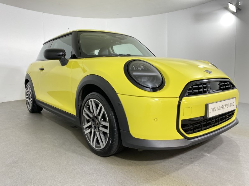2024 (74) MINI COOPER 1.5 C Classic 3dr Auto 4844374