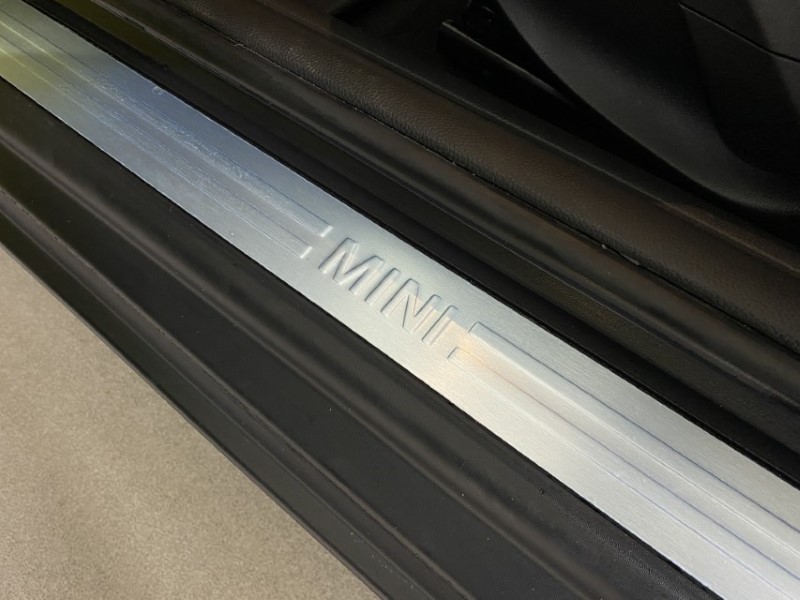 2024 (74) MINI COOPER 1.5 C Classic 3dr Auto 4844343